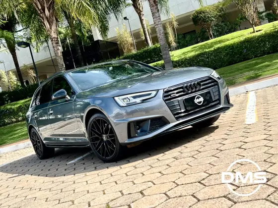AUDI A4, foto 1