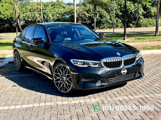 BMW 320i, foto 1